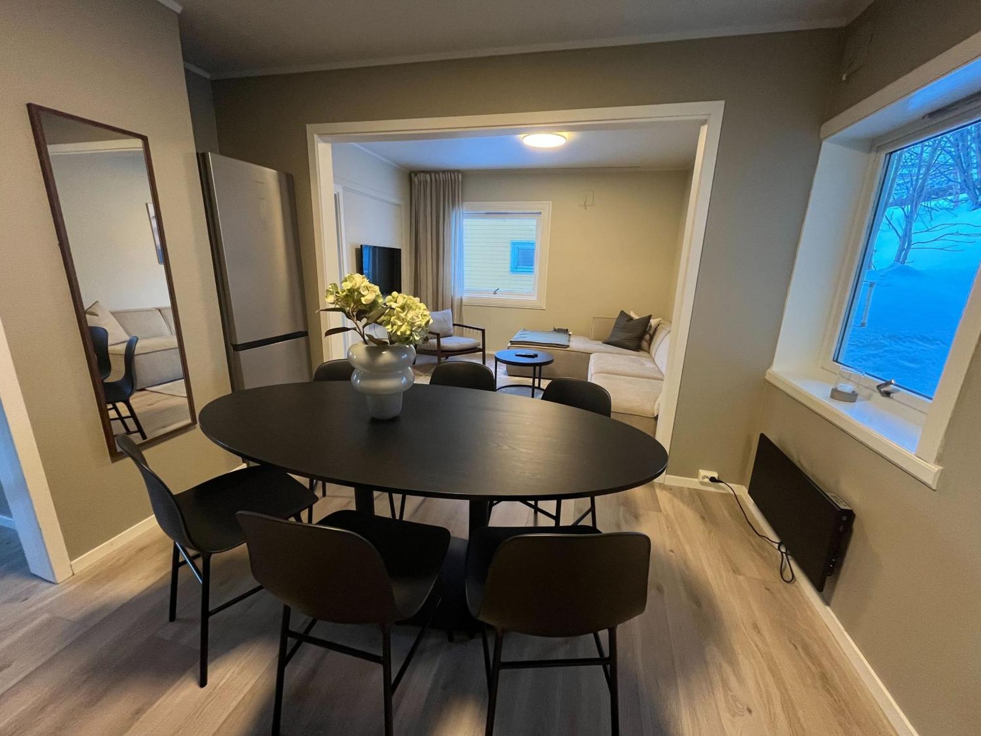 Enter Backpack Apartments Tromsø Dış mekan fotoğraf