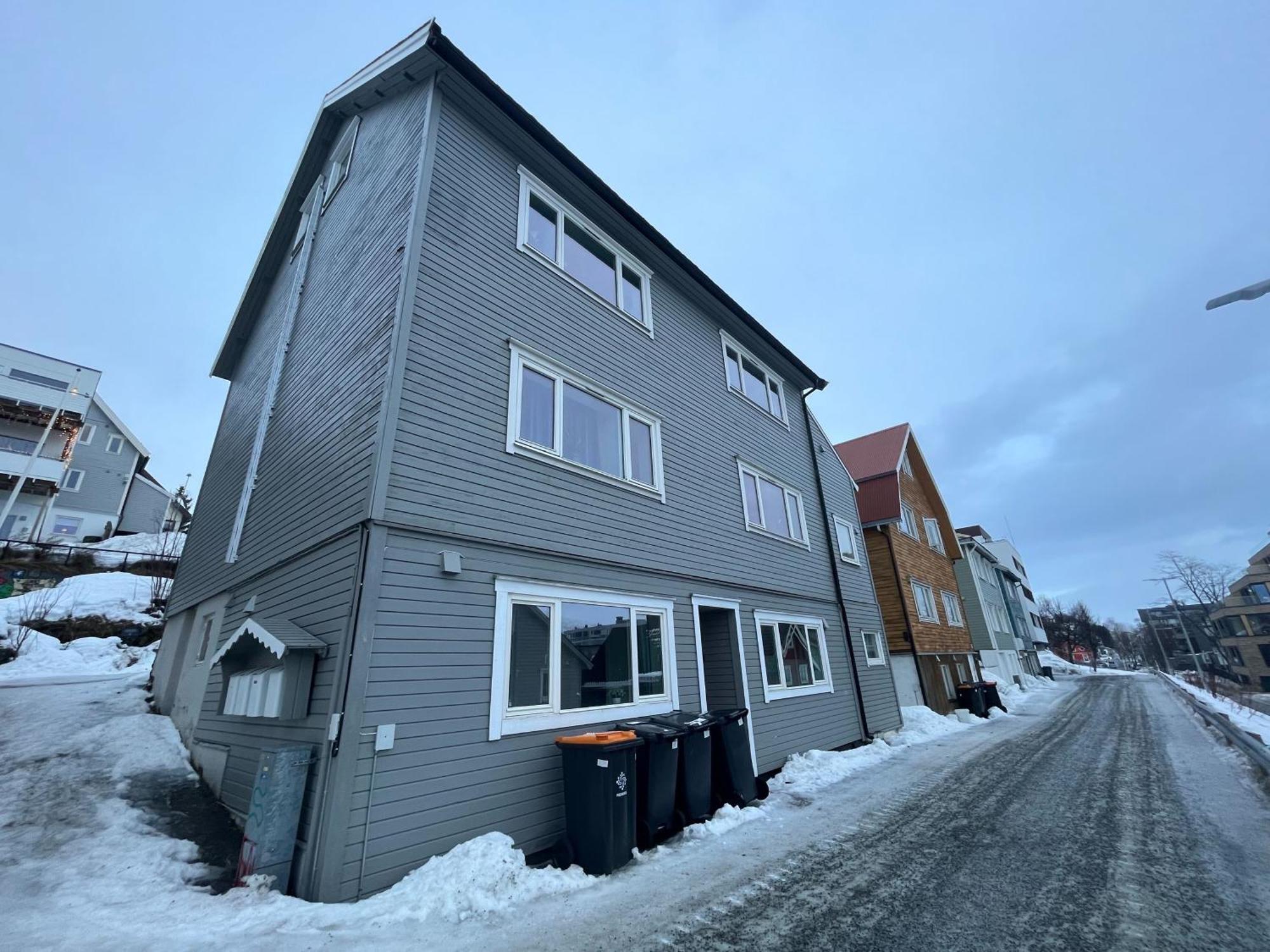 Enter Backpack Apartments Tromsø Dış mekan fotoğraf