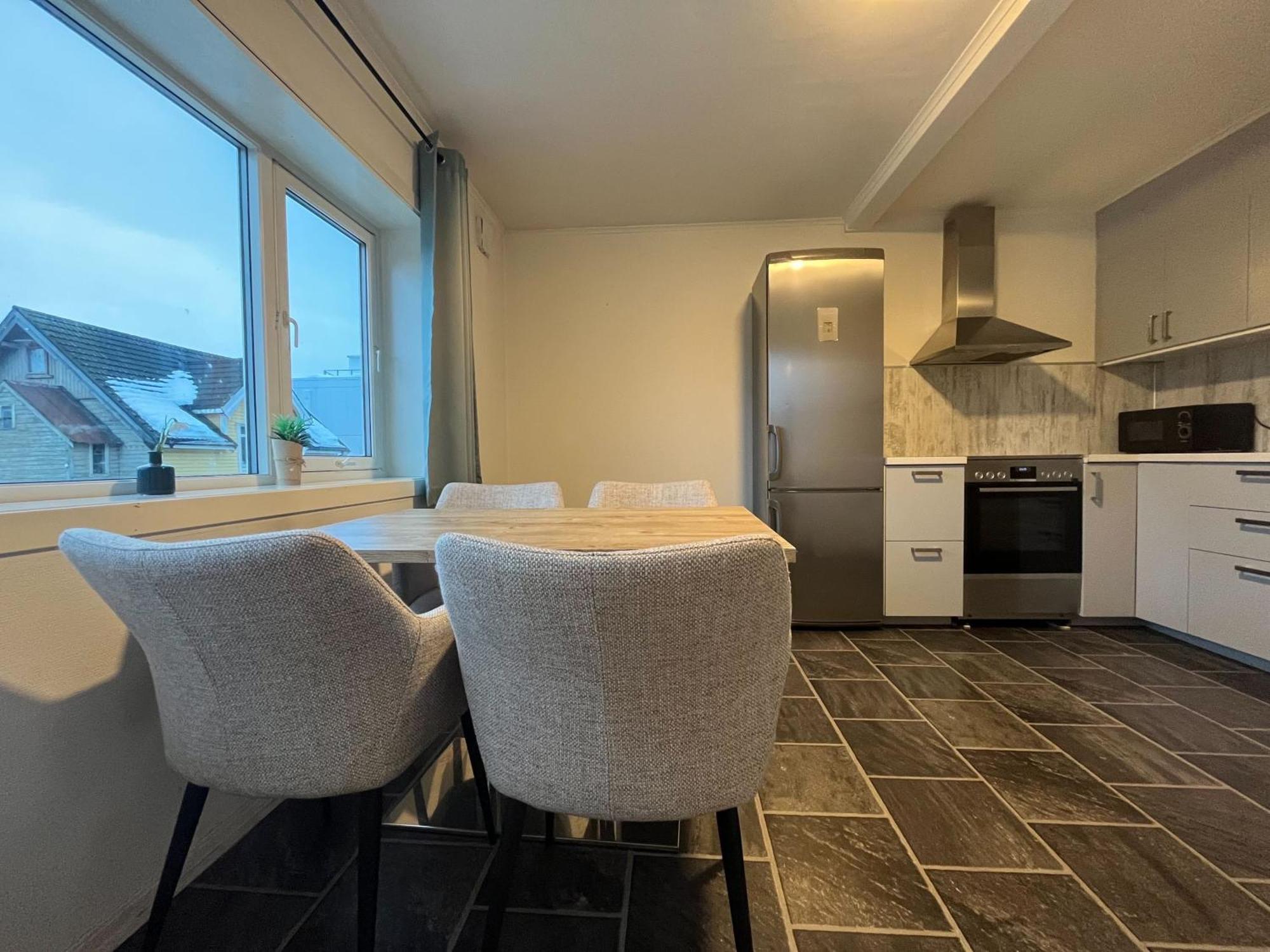 Enter Backpack Apartments Tromsø Dış mekan fotoğraf