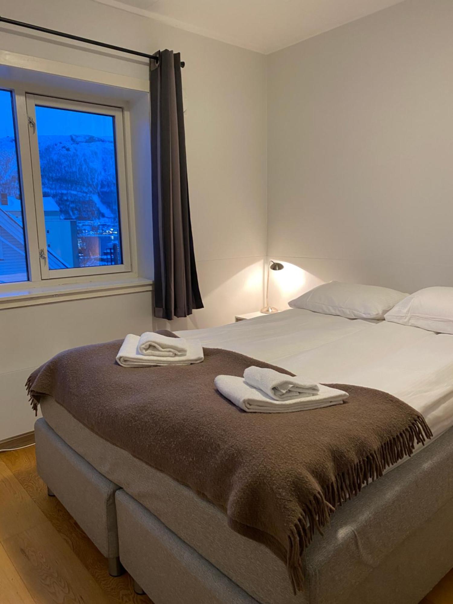 Enter Backpack Apartments Tromsø Dış mekan fotoğraf