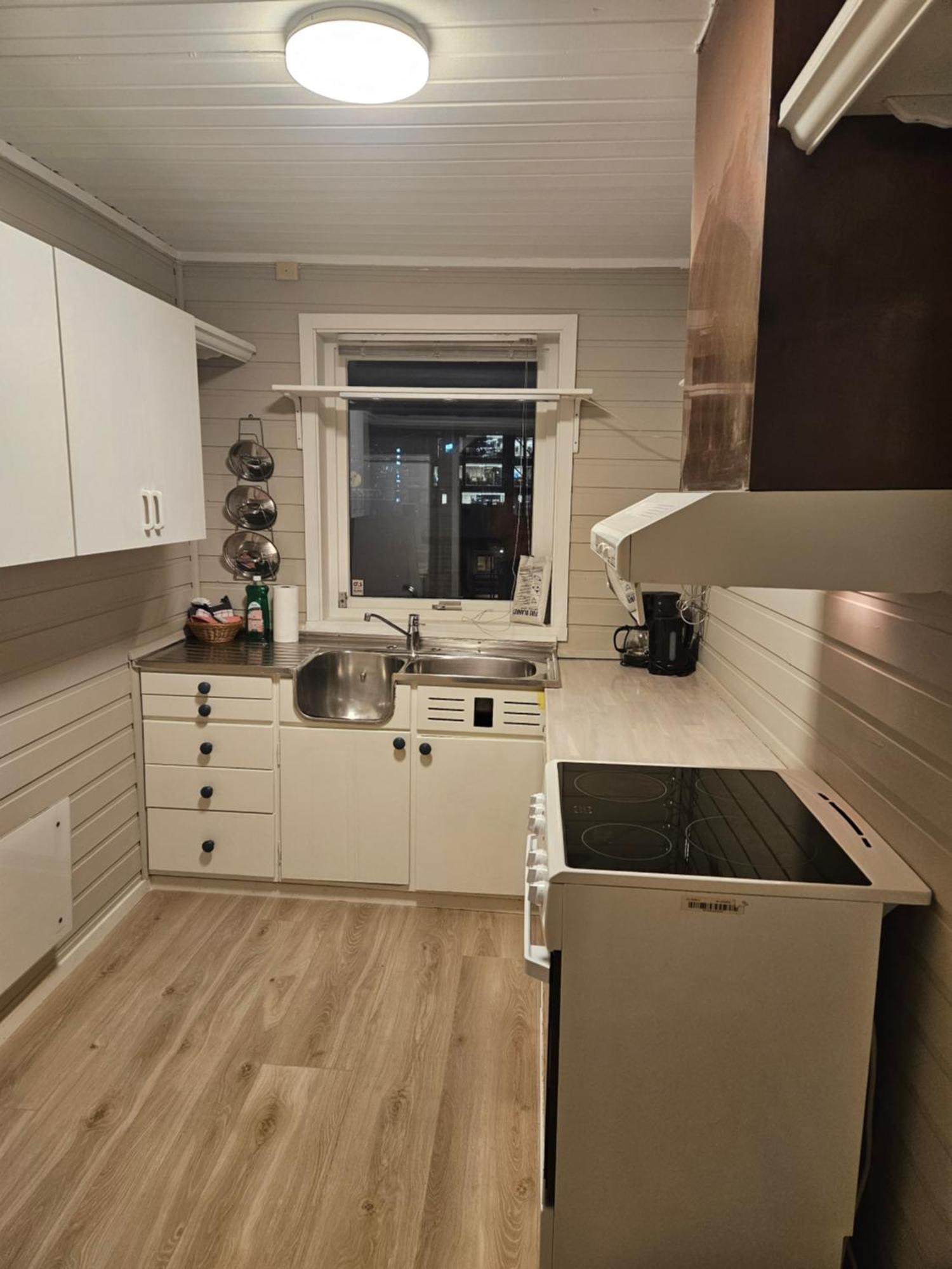 Enter Backpack Apartments Tromsø Dış mekan fotoğraf